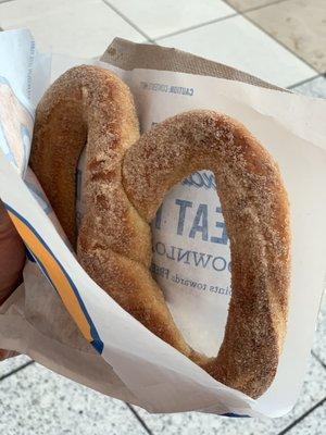 Cinnamon sugar pretzel so yummy