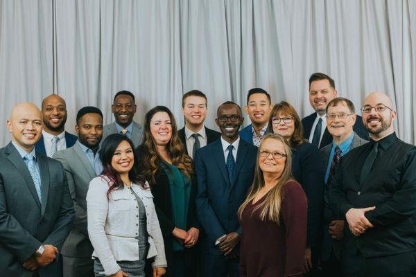 Real estate agents team photo at Lookup Realty