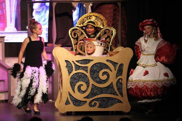 Students perform in "Beauty and the Beast"