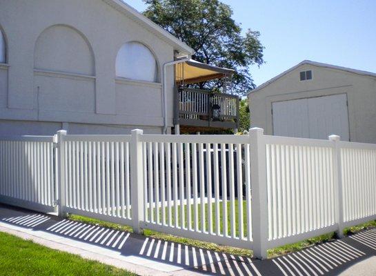 PVC Picket Fence