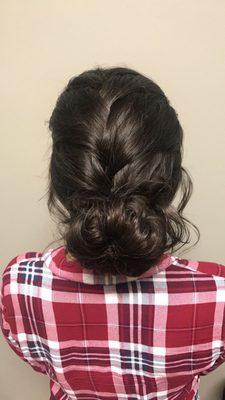 Beautiful updo for a wedding