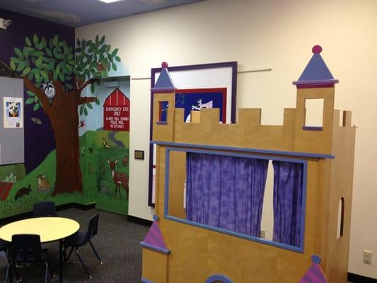 Addison Room w/puppet theater