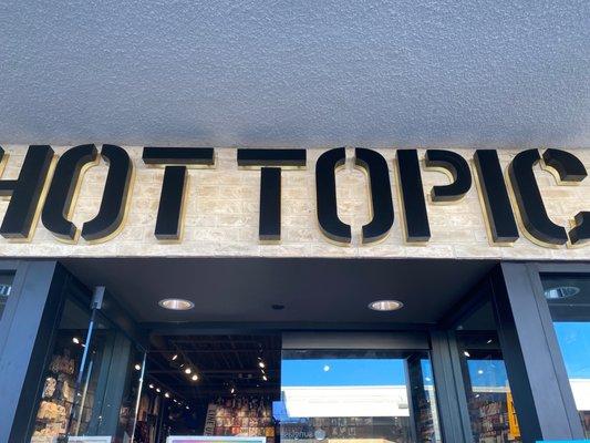 Hot Topic