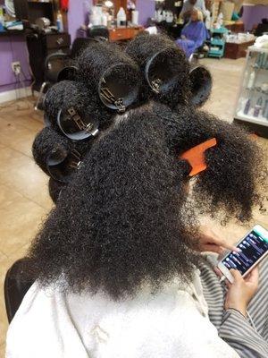 #silkpress#naturalhair#rollerset#miamiflorida,palmbeach,balharbor#