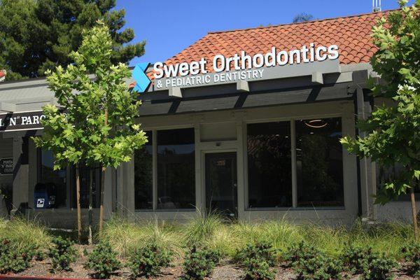 Sweet Orthodontics Storefront.