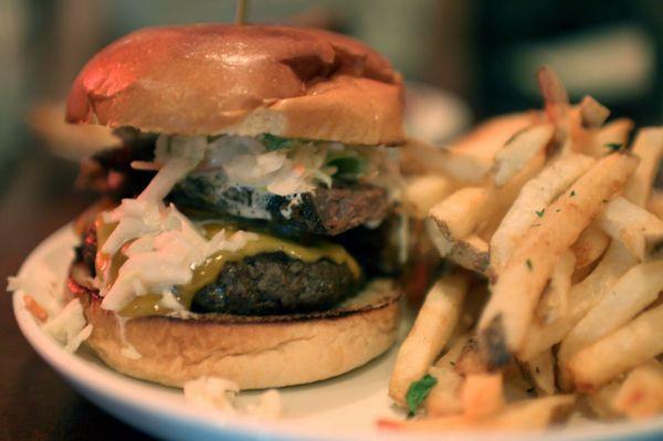 Bbq brisket burger