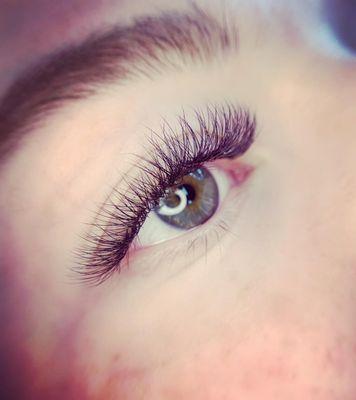 Light Volume Lash Extensions