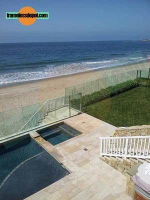 Beachside frameless glass rail @ Malibu.