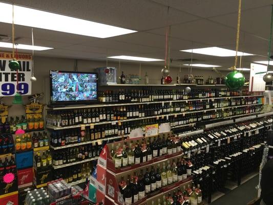 HUGE WINE SELECTION!!!!