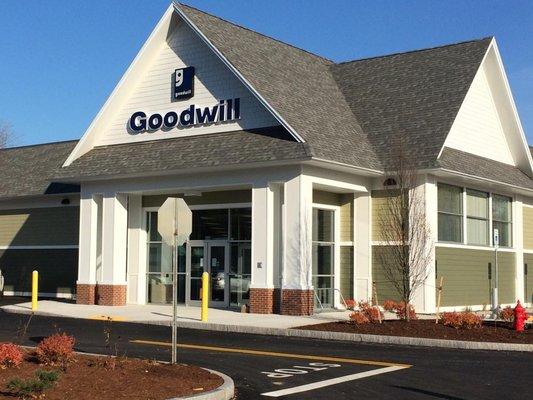 Goodwill Store: Somersworth