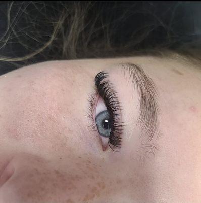 We do lashes!!!