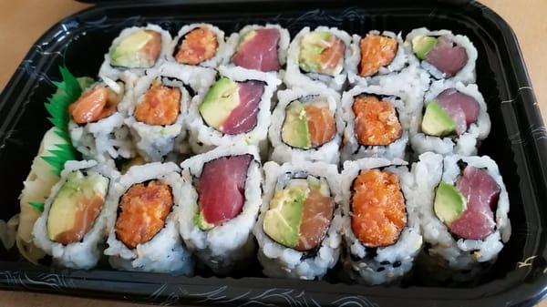 3 Roll Lunch Special (Tuna Avocado Roll, Spicy Tuna, and Alaska Roll)