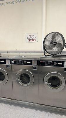 Spinners Laundromat