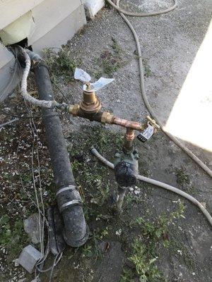 Main pressure regulator installation