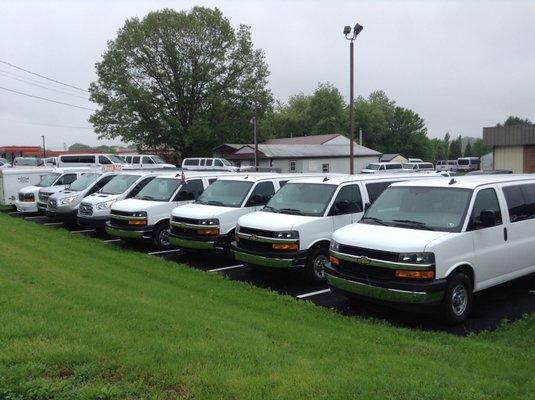 12 & 15 passenger vans