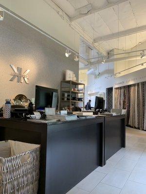 Kravet LLC