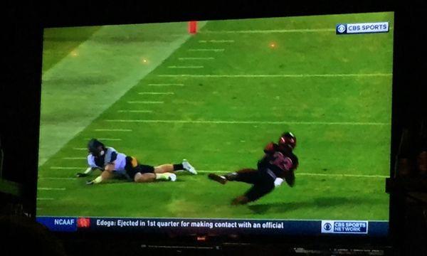 4th Qtr INT ftw. Go Aztecs!