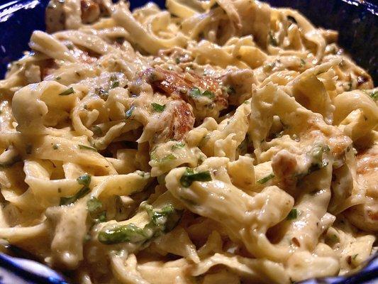 Fettuccini Alfredo with Grilled Chicken. Bangin!