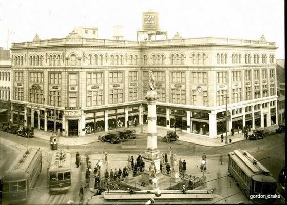 The Penn Square Grille