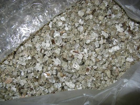 Vermiculite, en close-up.