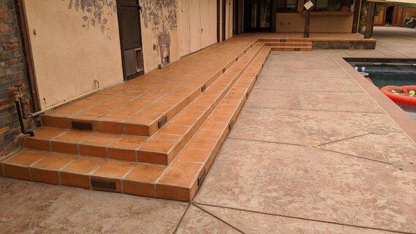 Custom concrete to look like terracotta tile