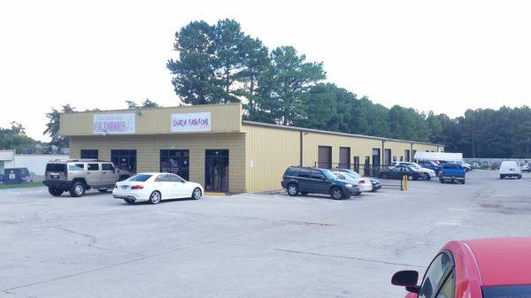 We listing and sold this $1,000,000, 25,000 automotive center recently.