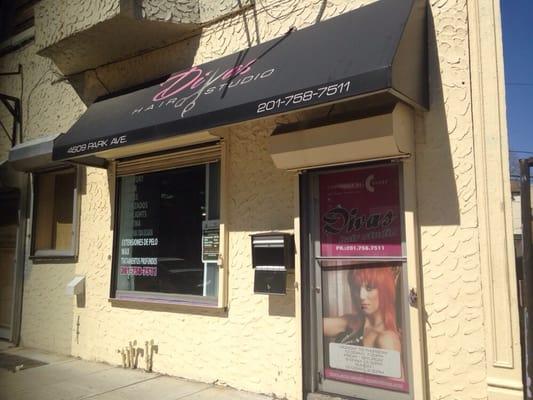 Divas Hair Studio