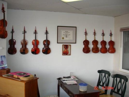 Aloha Scroggin Violins