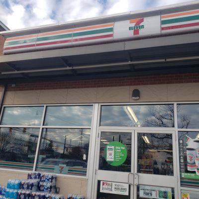 7eleven store