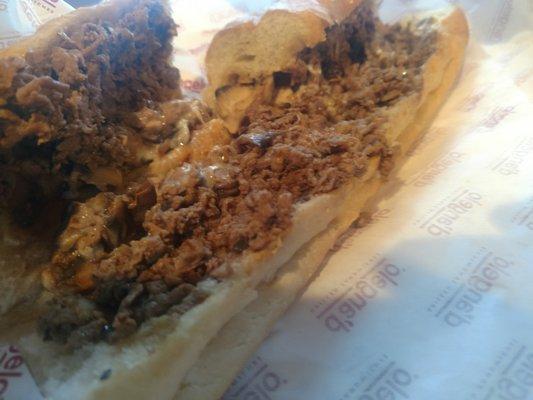 Large steak and cheese w/ mushrooms