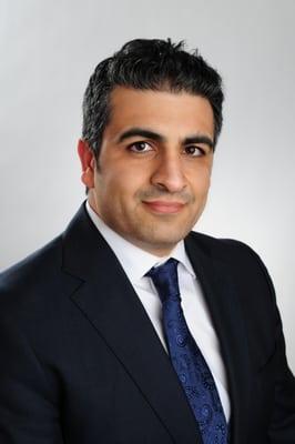 Dr. Mo Esmaili, DPM
 
 http://www.footandankle-usa.com/provider/dr-mo-esmaili/