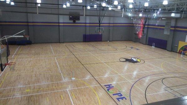 Full basketball court