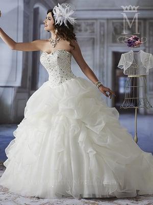 Mary's 4Q940 Size 4 Reg $1077 On SALE $649