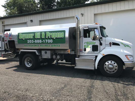 Beautiful new trucks to deliver your home heating oil and propane. The best part about these trucks, we carry low bio diesel fuel!