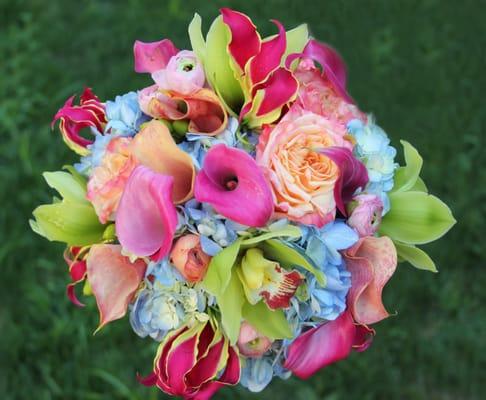 Bride's colorful bouquet.