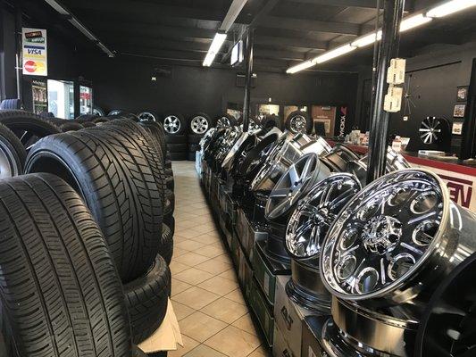 Salgado Tires