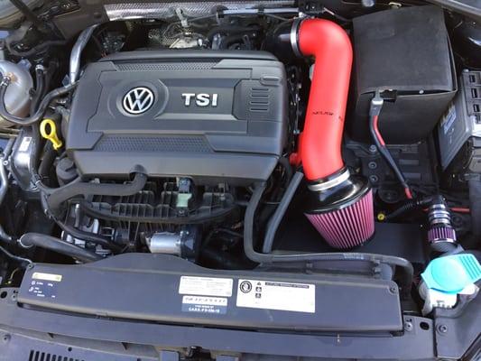 2015 Vw GTI Mk7 p-flo intake with heat shield and air pump breather