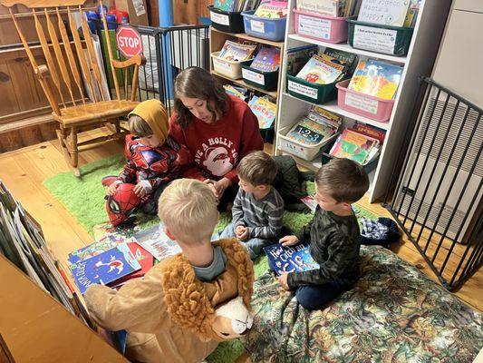 Reading Corner with Teacher Sara