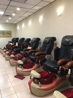 Luxury pedicure chairs with remote massage