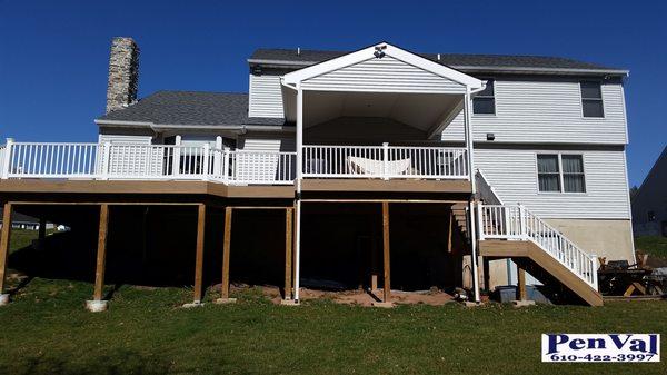 Grand Composite Deck with Porch