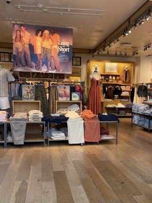 American Eagle Outfitters