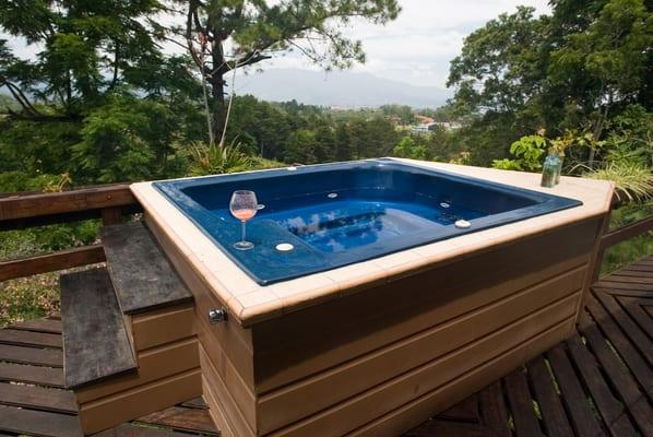 Cutting Edge Pools & Spas