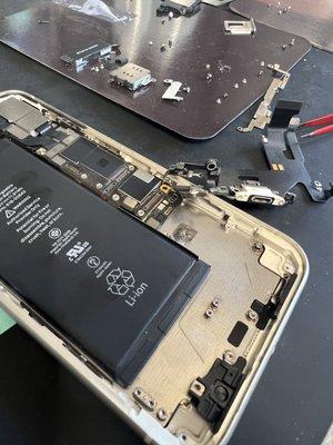 iPhone 11 Charging Port  Replacment