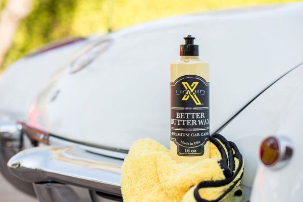 With this easy on, easy off wax, you can have a shine that resembles a professional detail.