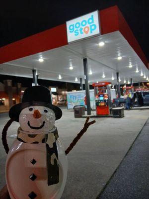 Snowman needs some Gas