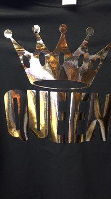 Large Queen Design with Shiny Gold Foil