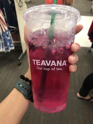 Dragon fruit Mango tea is super refreshing and perfect for the SoCal heat!