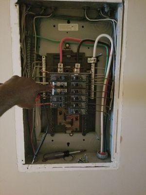 Resetting circuit breaker.