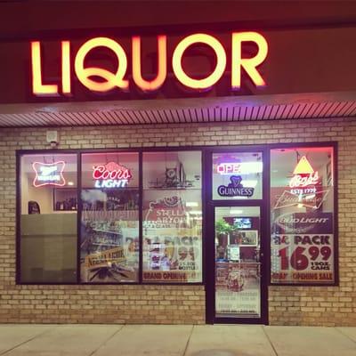 The front of Cherry's liquor store