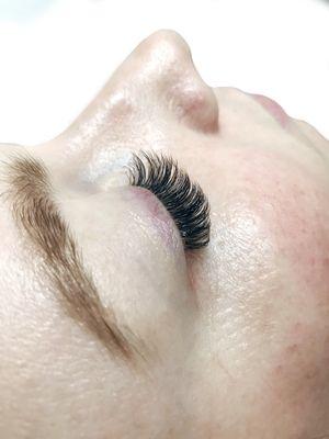 VOLUME lash extensions